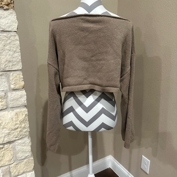 ZAFUL Tan Crop Wide Neck Sweater with bell sleeves - Picture 4 of 5